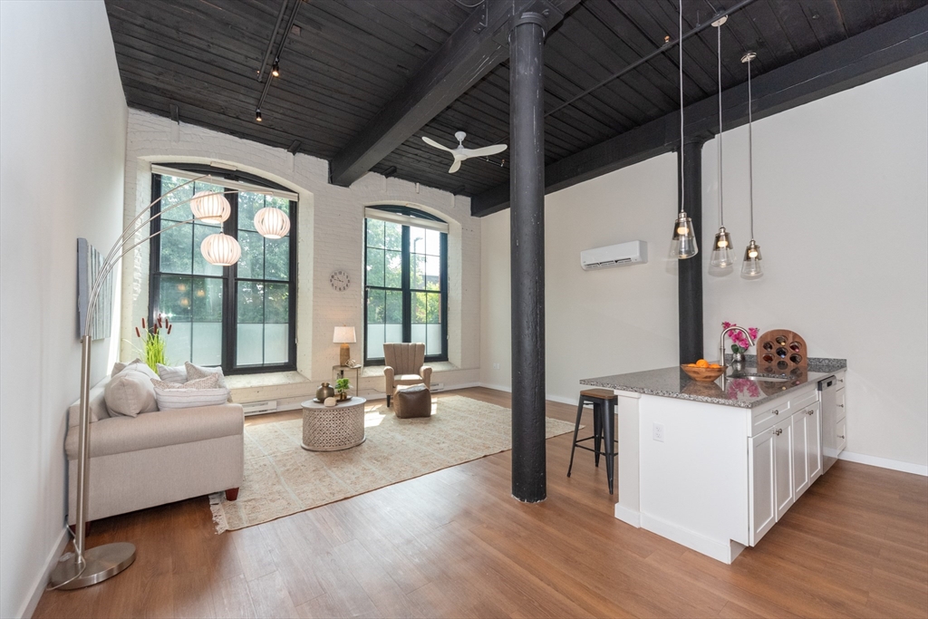 55 Sterling St 112