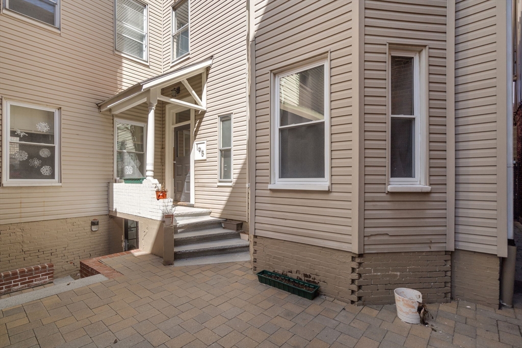 195 Green Street