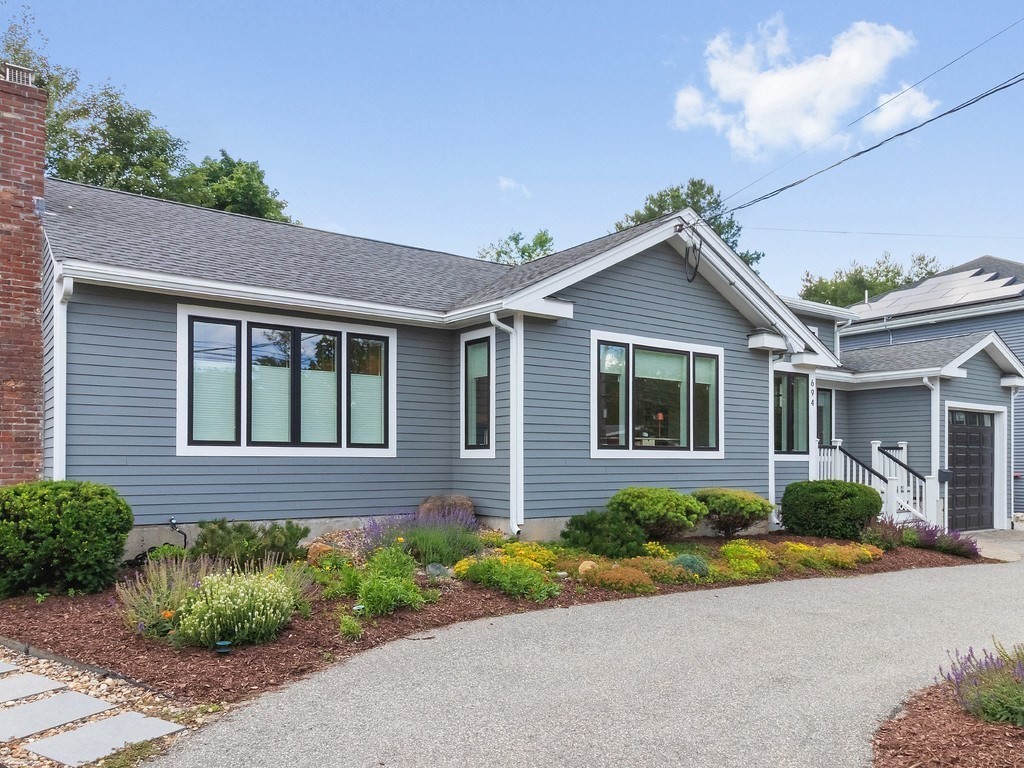 694 Trapelo Road