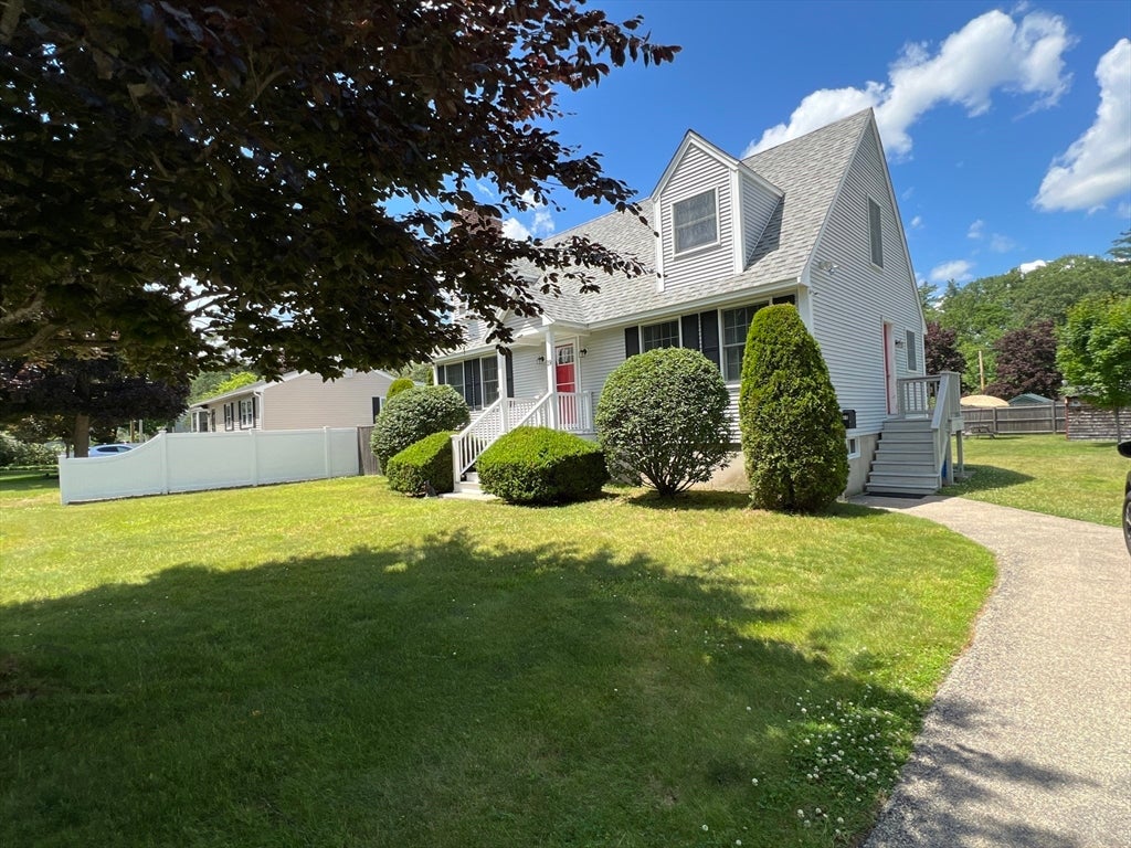 19 Abbott St