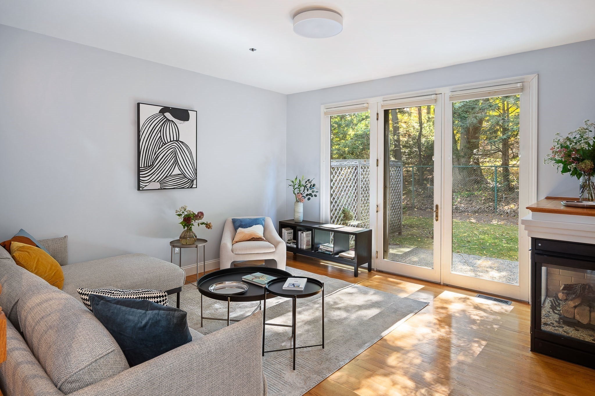 Photo of 18 Pettee St, Newton, MA