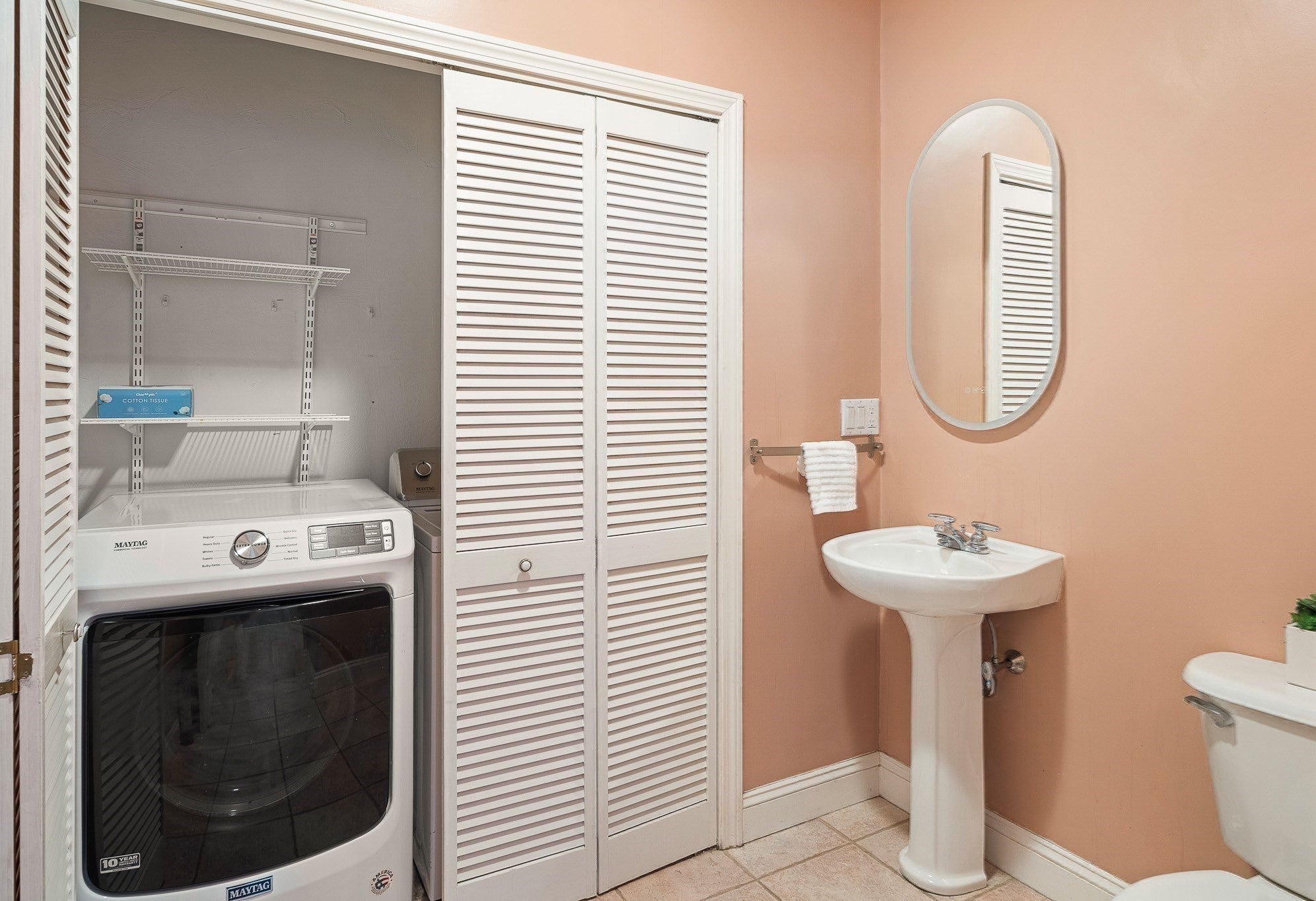 18 Pettee St #18, Newton, MA, 18 Pettee St #18, Newton, MA Photo #16