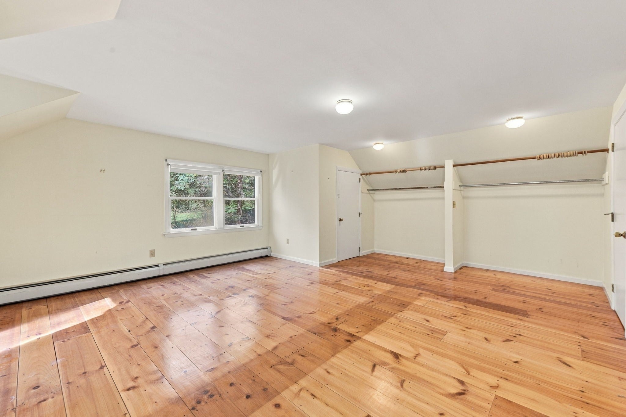 113 Kilburn St, Lunenburg, MA Photo #25