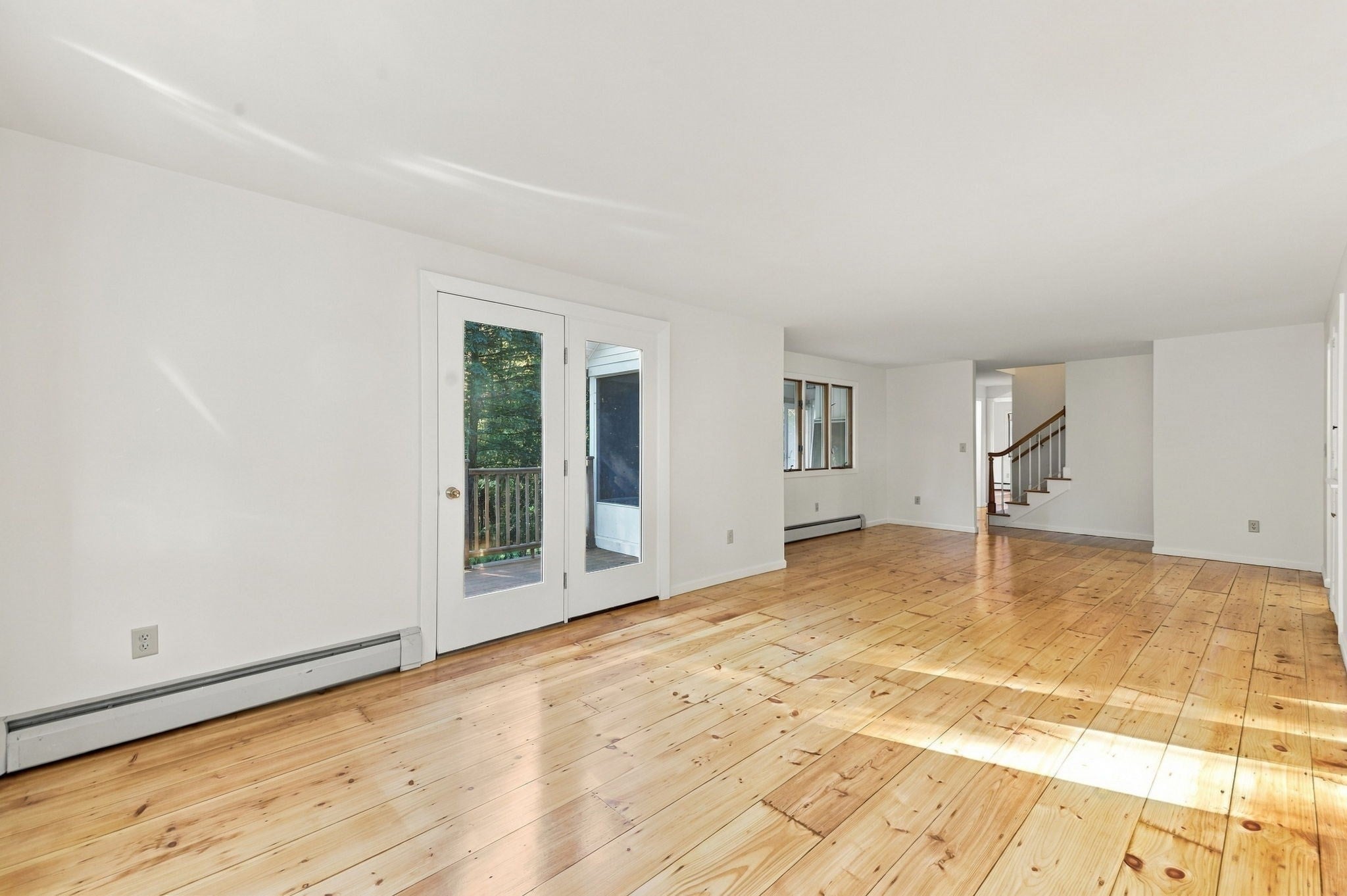 113 Kilburn St, Lunenburg, MA Photo #12