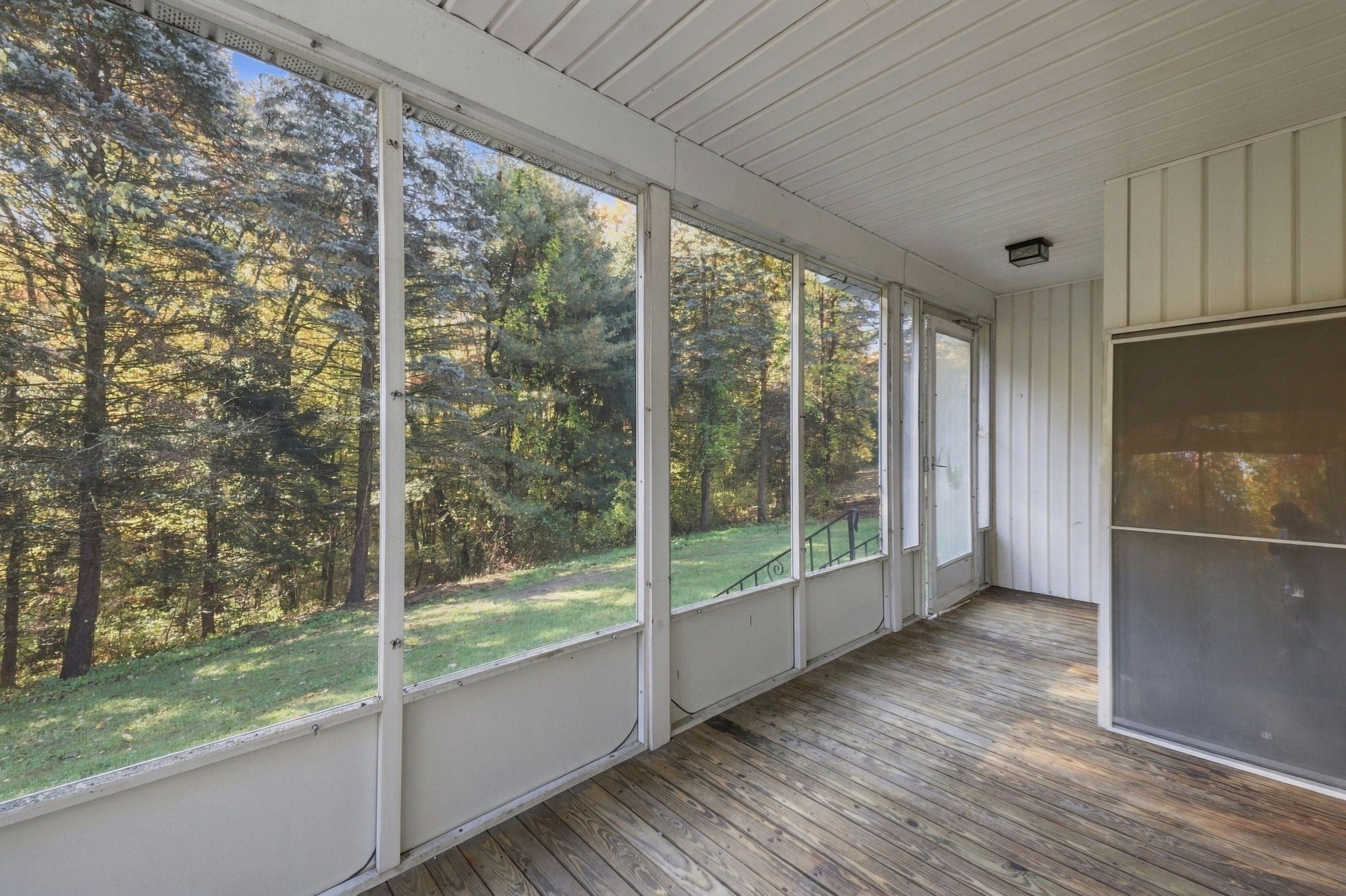 113 Kilburn St, Lunenburg, MA Photo #33