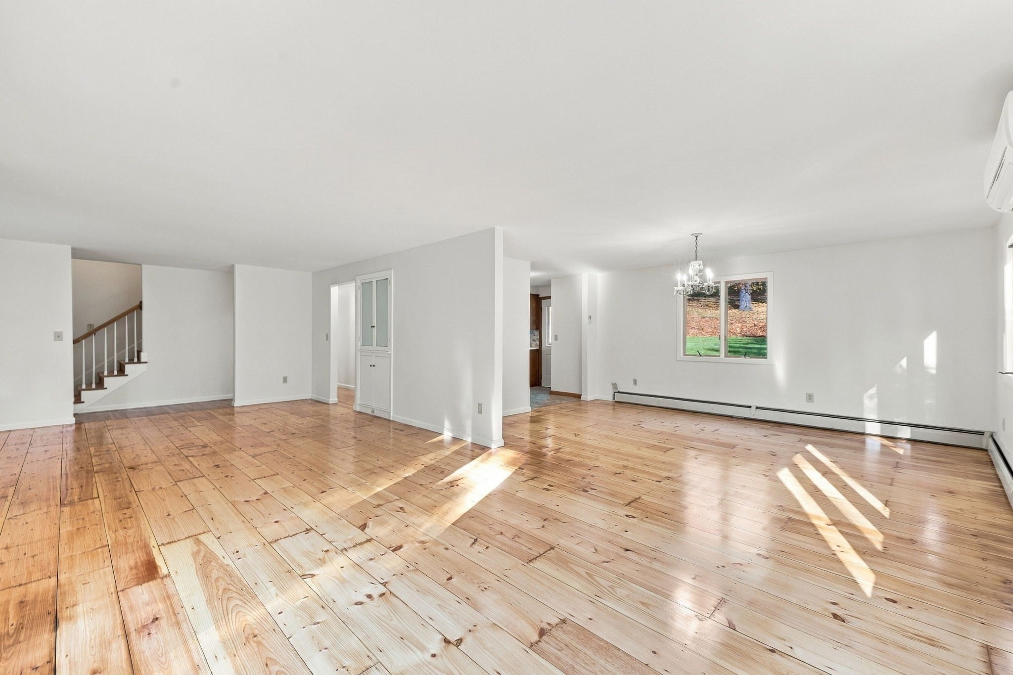 113 Kilburn St, Lunenburg, MA Photo #13