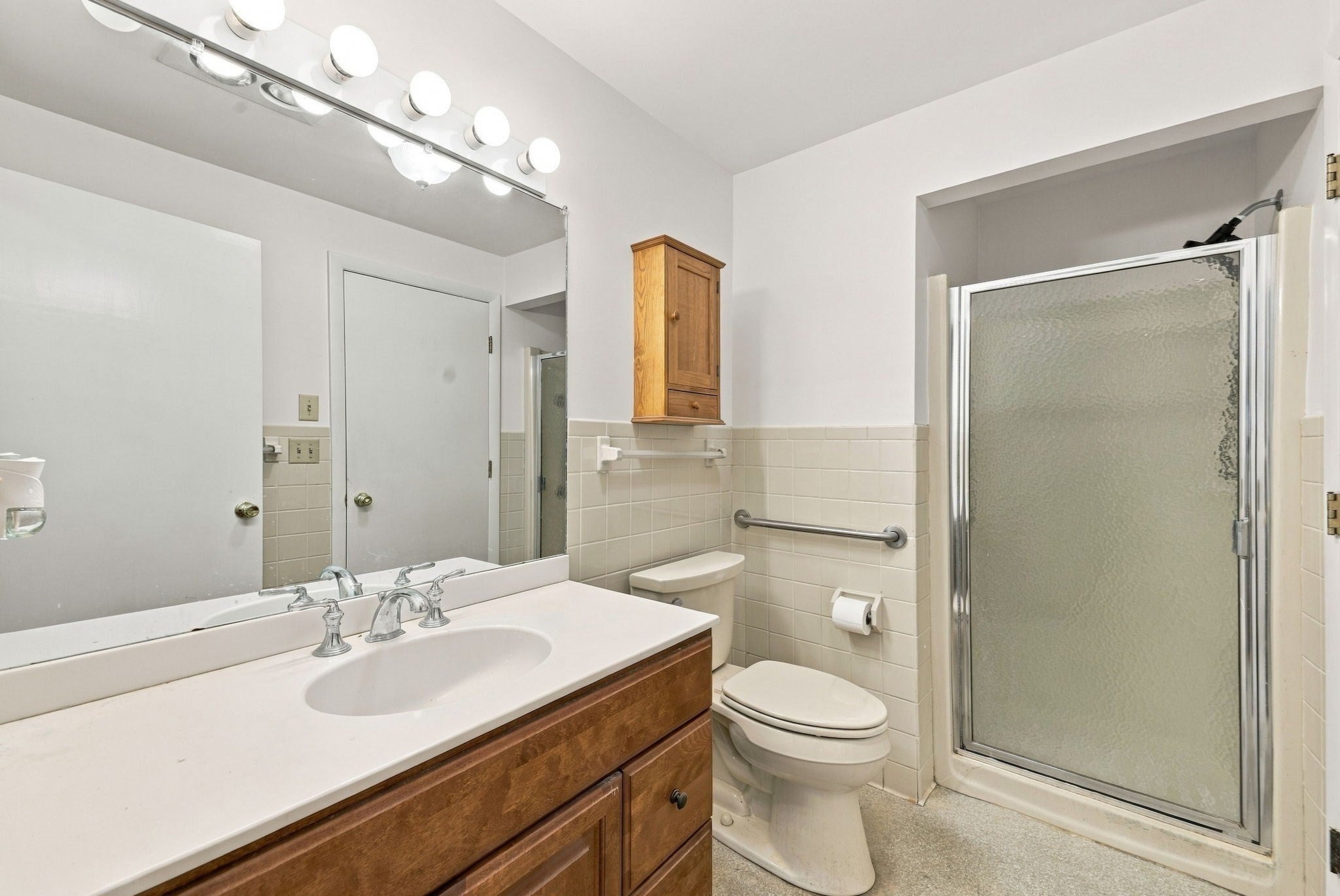 113 Kilburn St, Lunenburg, MA Photo #22