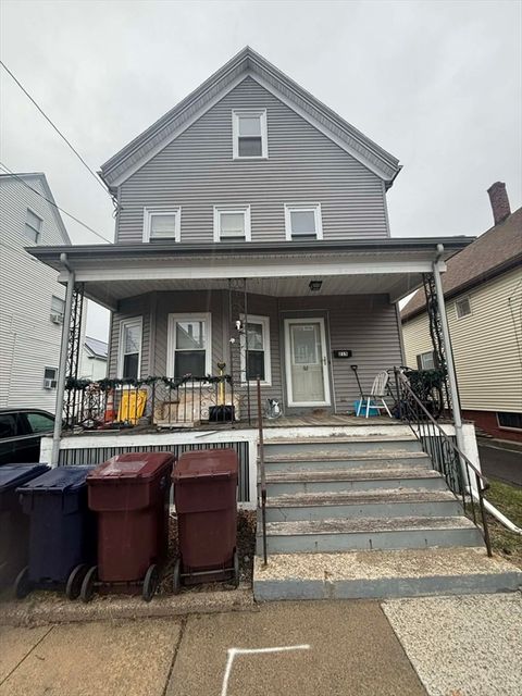 215 Springvale Ave Everett MA 02149