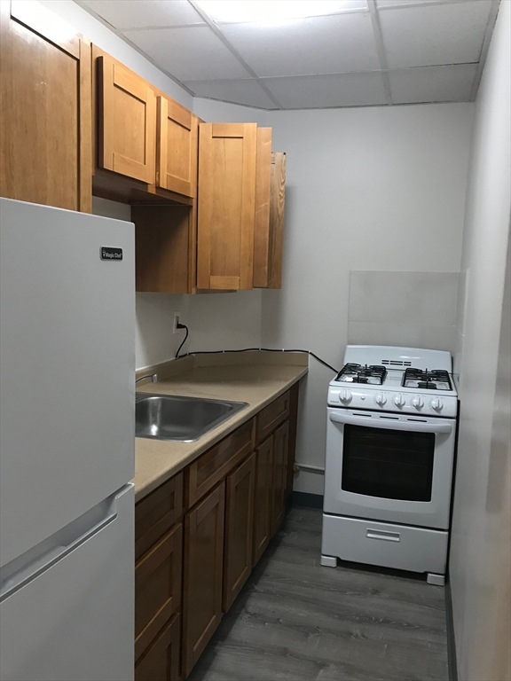Photo 1 of 9 — 124 Central Ave 25, Lynn, MA 01901