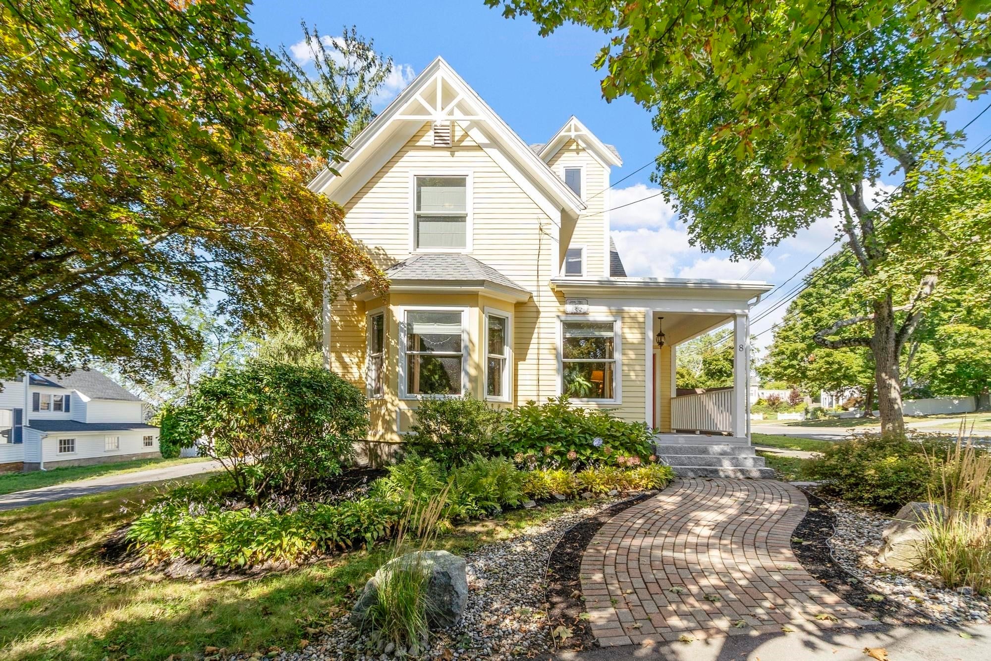 8 Winthrop St, Danvers, MA, 8 Winthrop St, Danvers, MA Photo #2