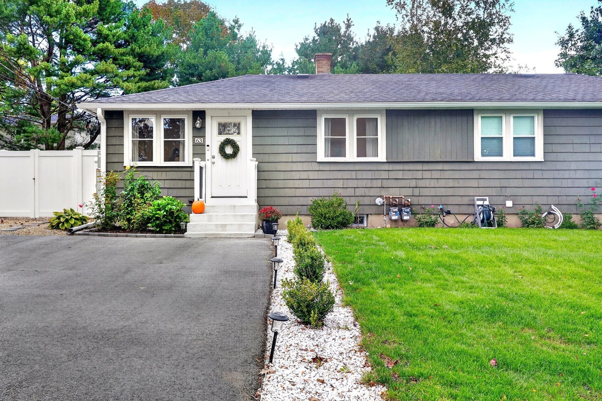 Photo of 63 Neillian Way, Bedford, MA