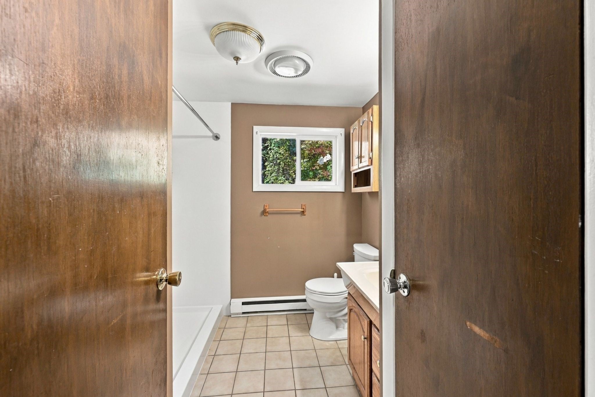 286 Peekskill Ave, Springfield, MA Photo #22
