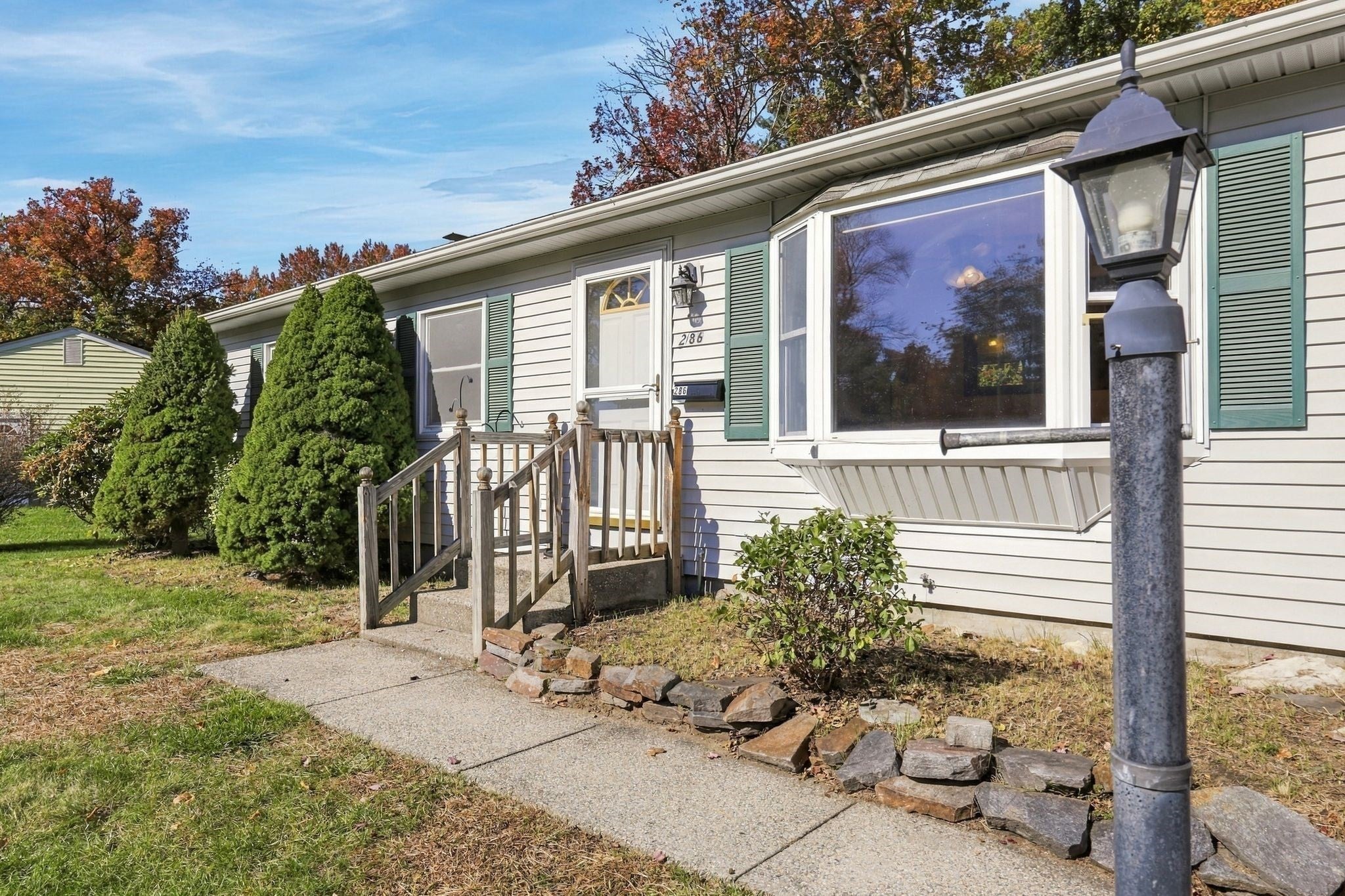 286 Peekskill Ave, Springfield, MA Photo #3