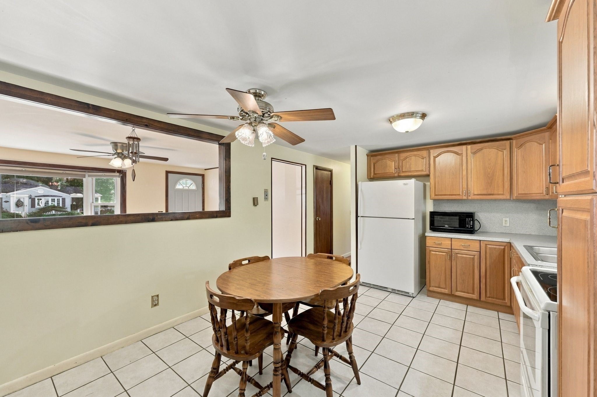286 Peekskill Ave, Springfield, MA Photo #19