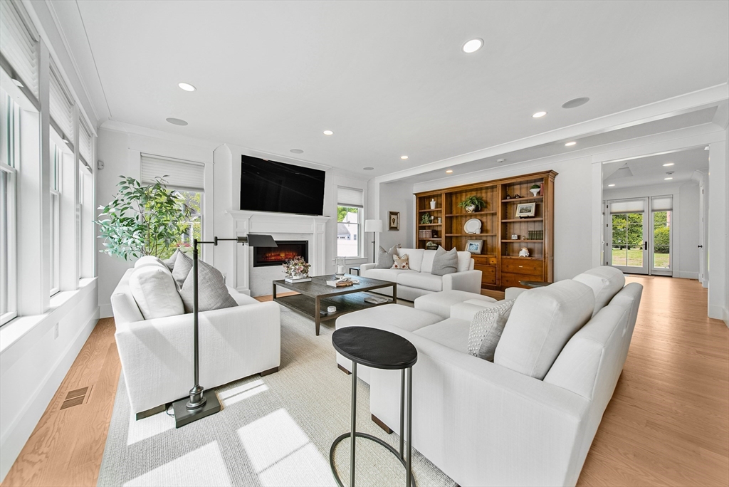 9 Dogwood Lane