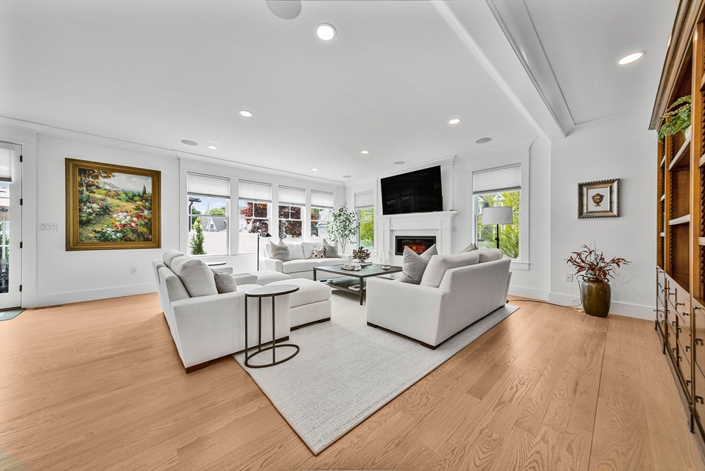 9 Dogwood Lane