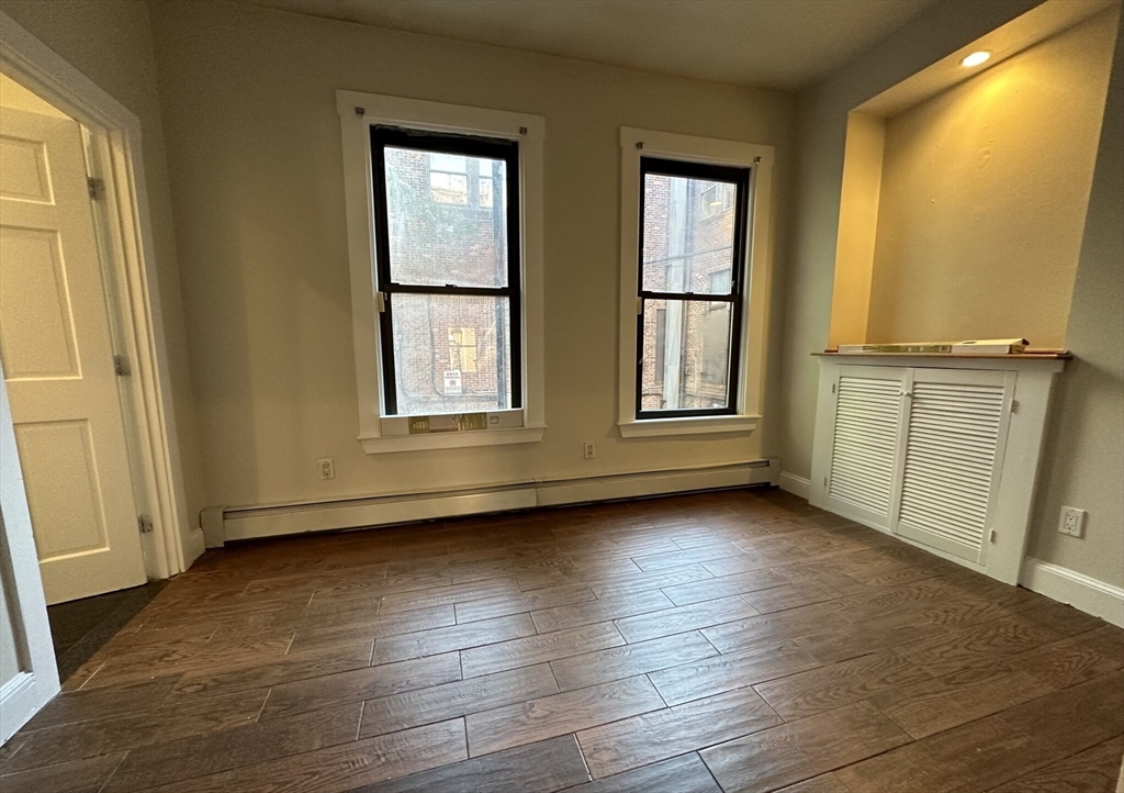 15 St. Germain St 1