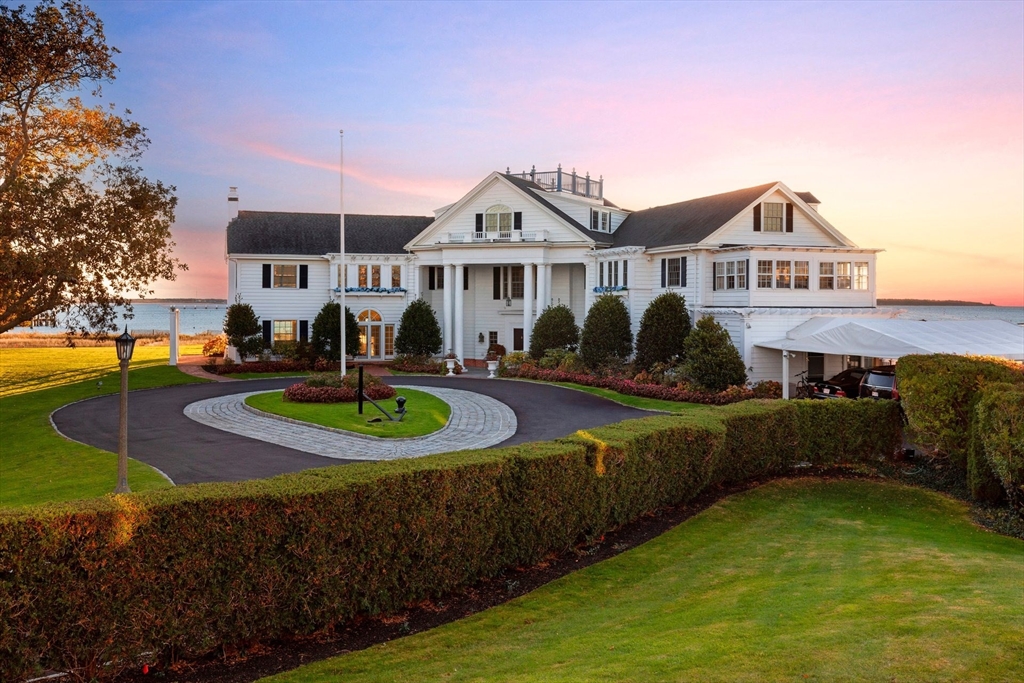 Barnstable, Massachusetts 02647, United States, 13 Bedrooms Bedrooms, ,13 BathroomsBathrooms,Residential,Active,247988