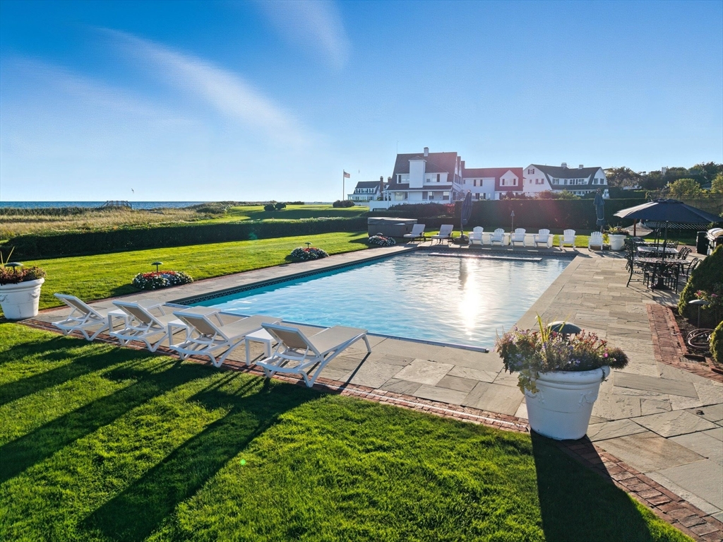 Barnstable, Massachusetts 02647, United States, 13 Bedrooms Bedrooms, ,13 BathroomsBathrooms,Residential,Active,247988