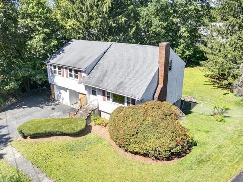14 Mallard Way Waltham MA 02452
