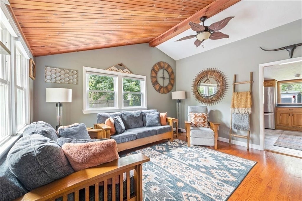 18 Carol Ave, Pembroke, MA, 18 Carol Ave, Pembroke, MA Photo #3