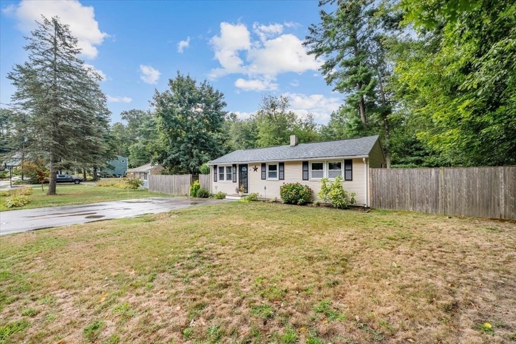 18 Carol Ave, Pembroke, MA, 18 Carol Ave, Pembroke, MA Photo #38