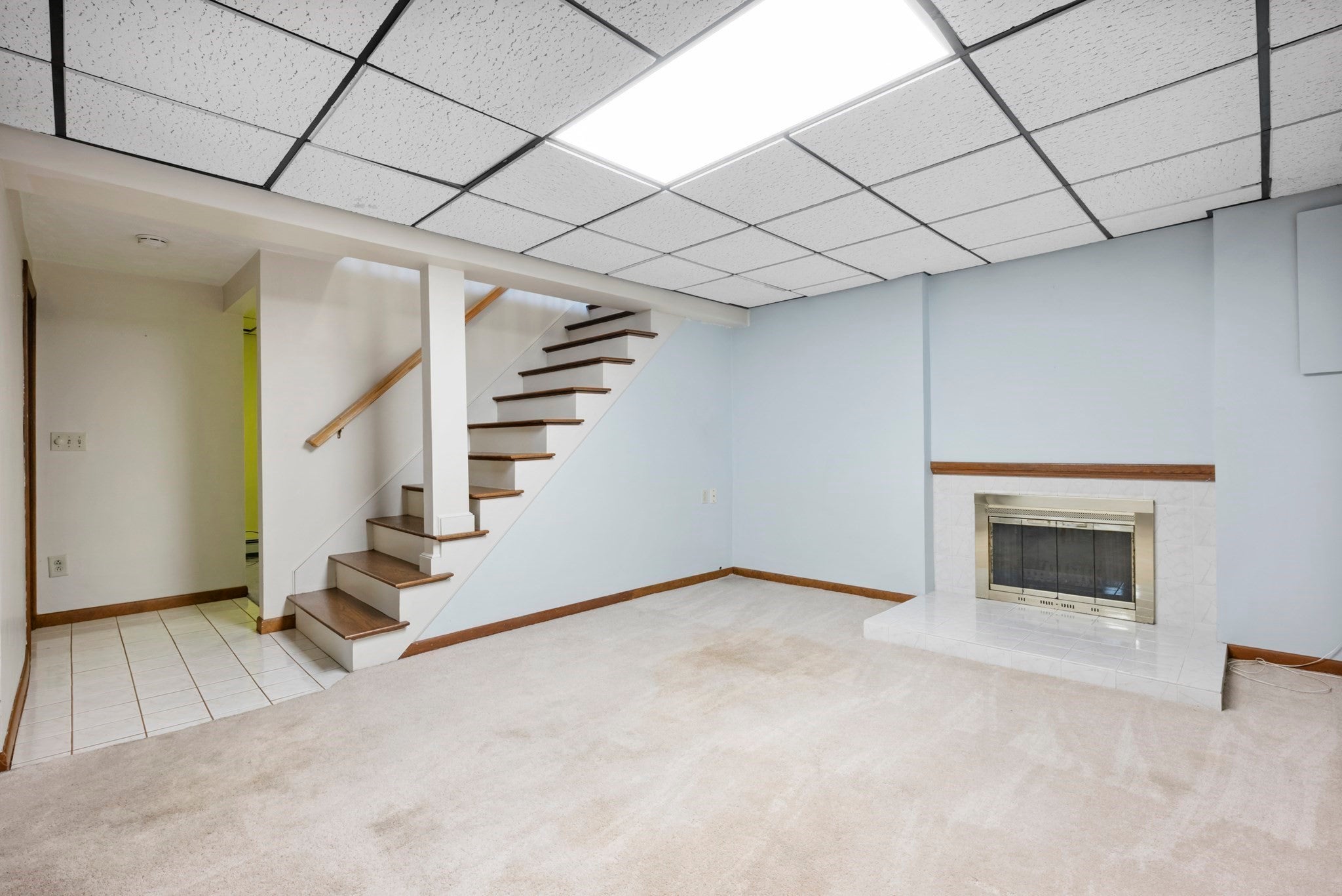 11 Carousel Dr, Millbury, MA Photo #26