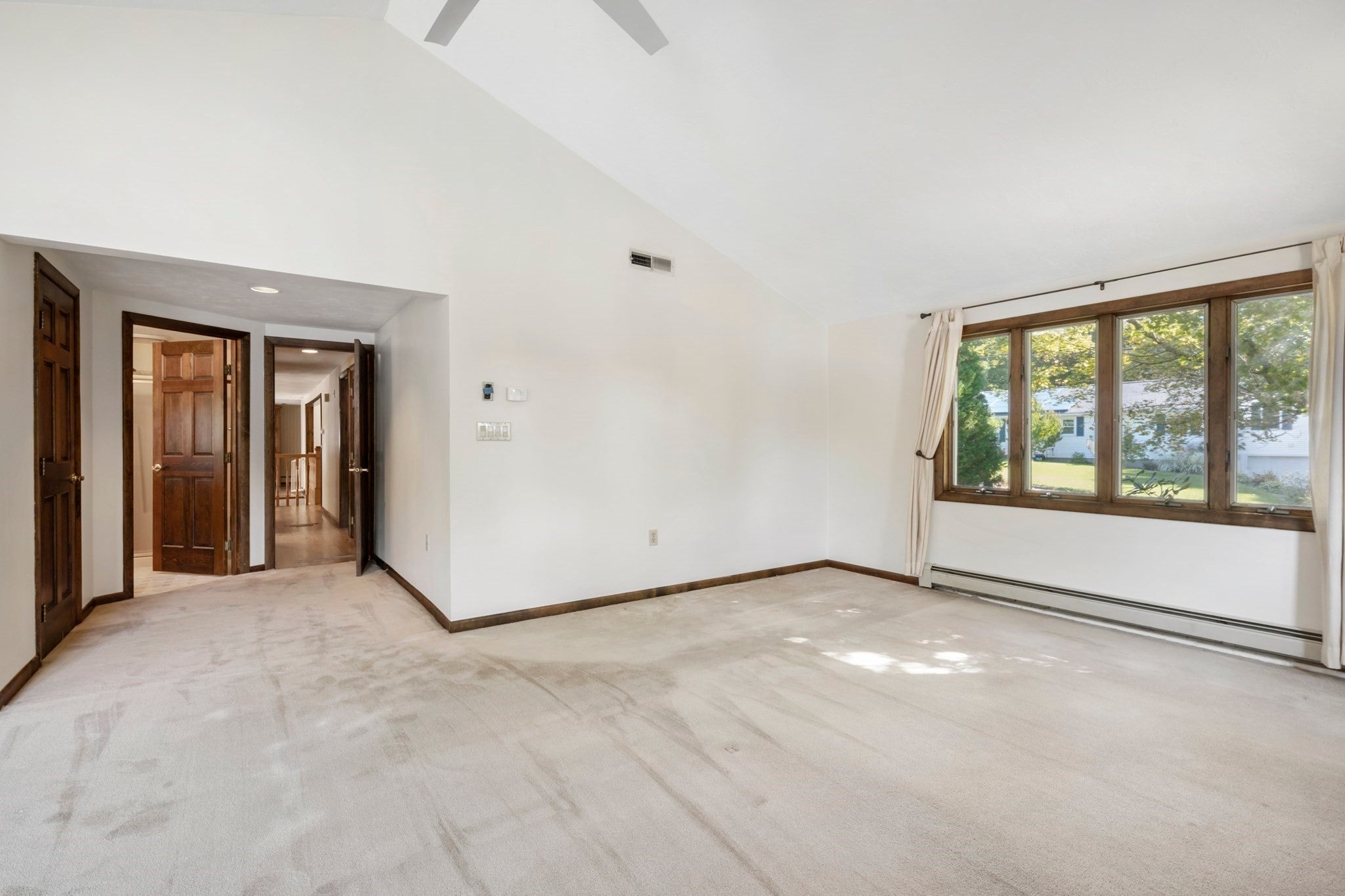 11 Carousel Dr, Millbury, MA Photo #24