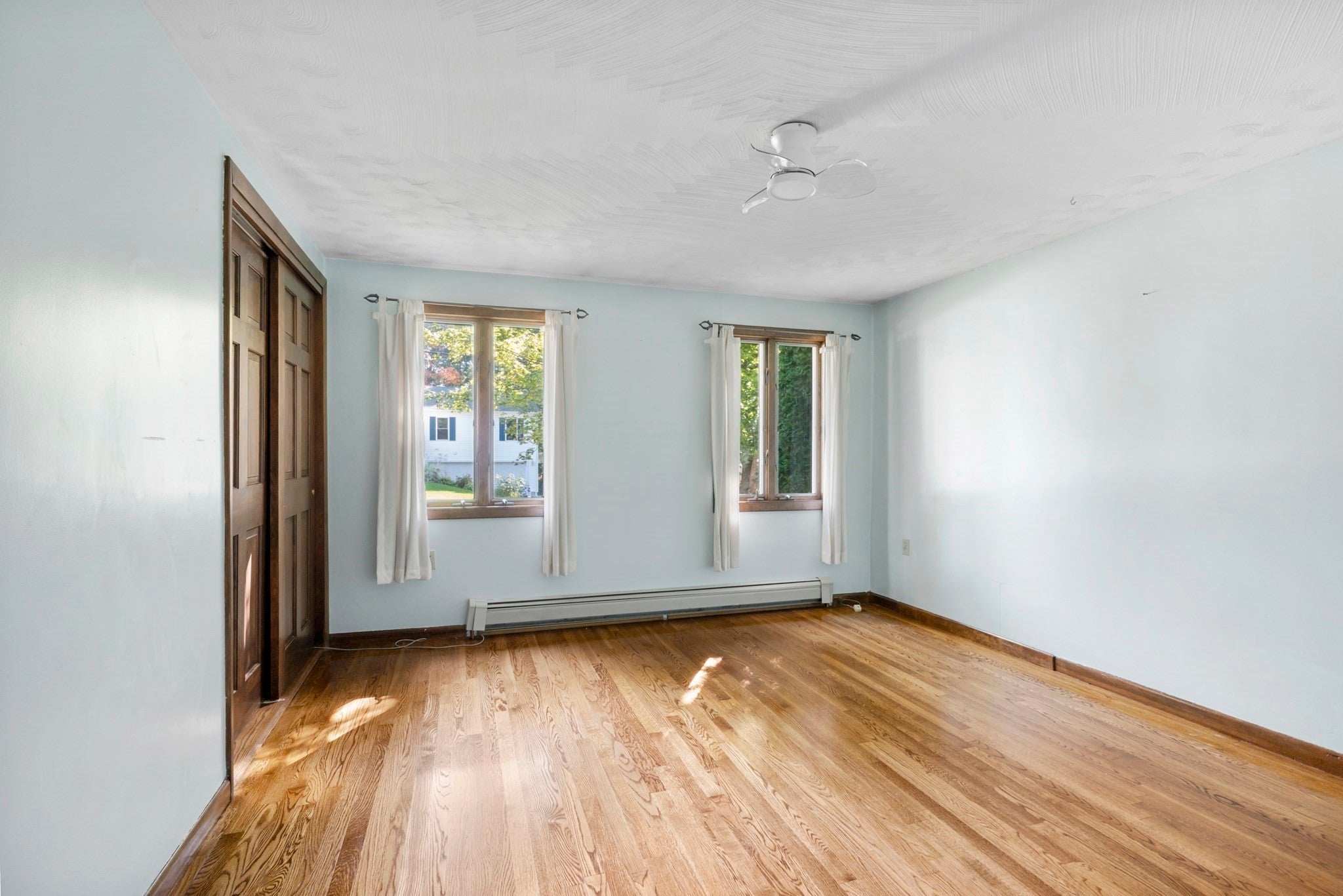 11 Carousel Dr, Millbury, MA Photo #20