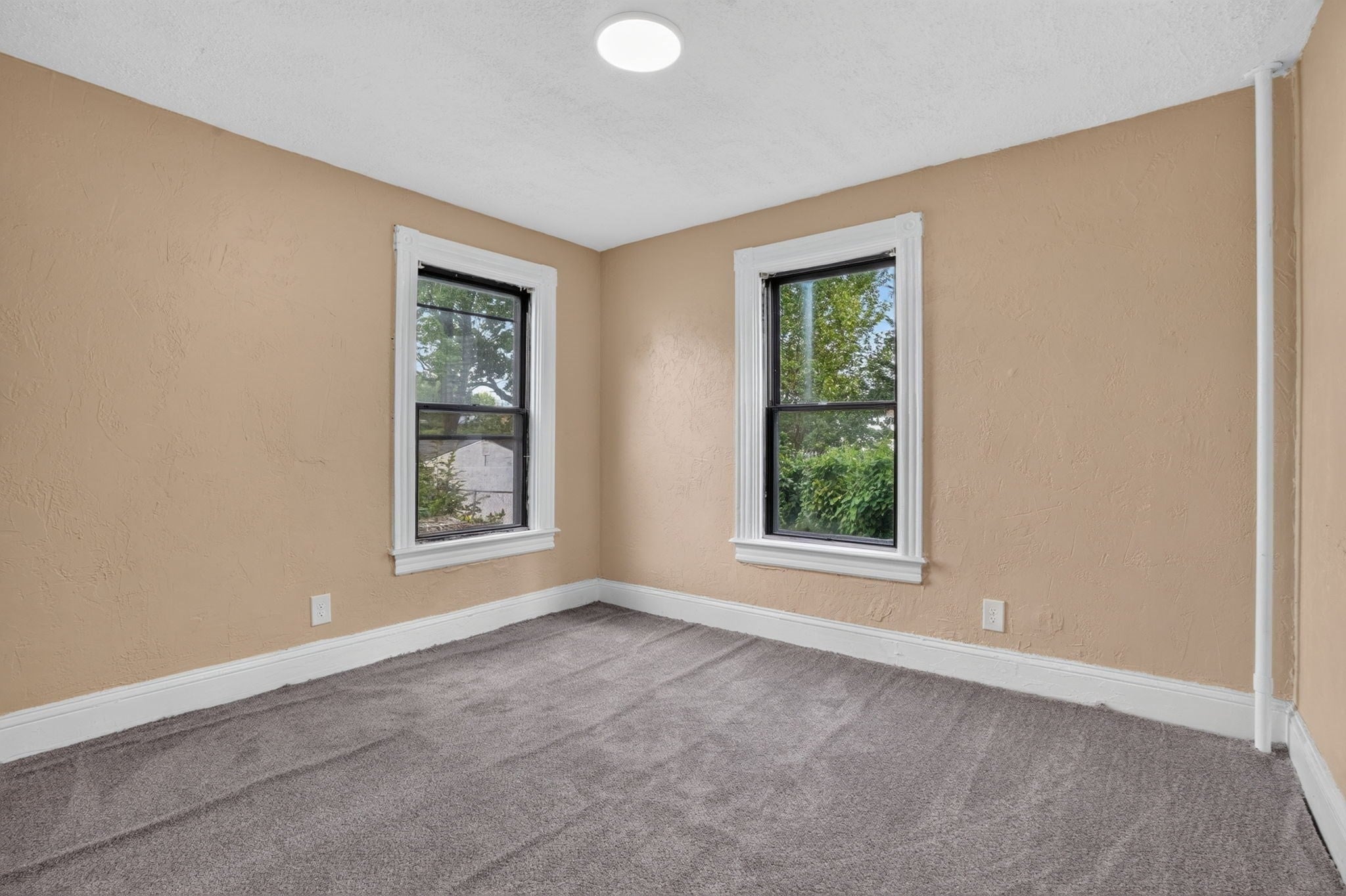 30 Pearl St, Attleboro, MA, 30 Pearl St, Attleboro, MA Photo #9