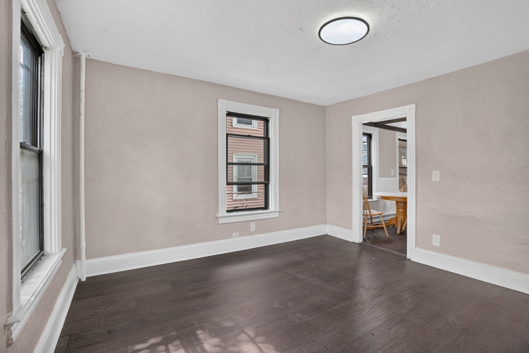 Photo of 30 Pearl St, Attleboro, MA