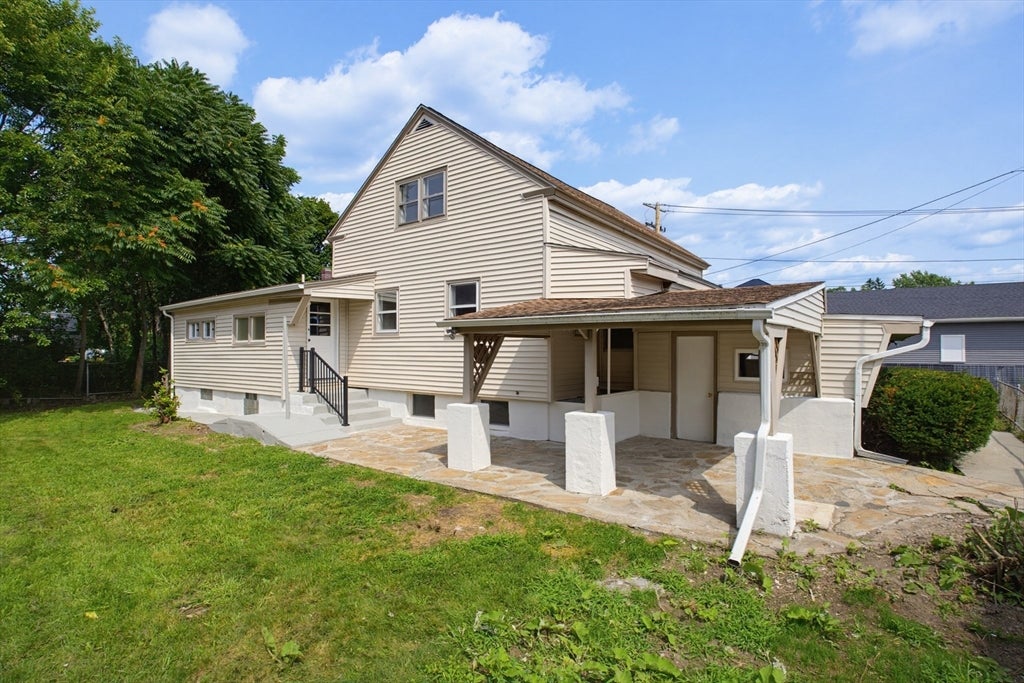 1 Railroad Ct, Millbury, MA Photo #2