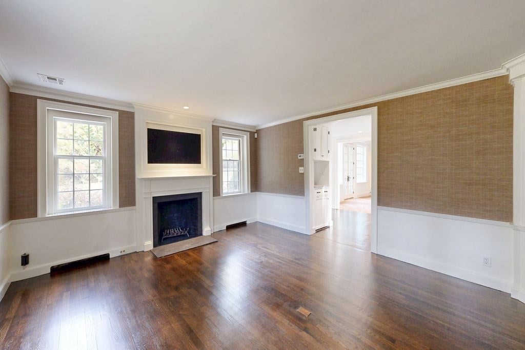157 Centre St, Dover, MA Photo #9