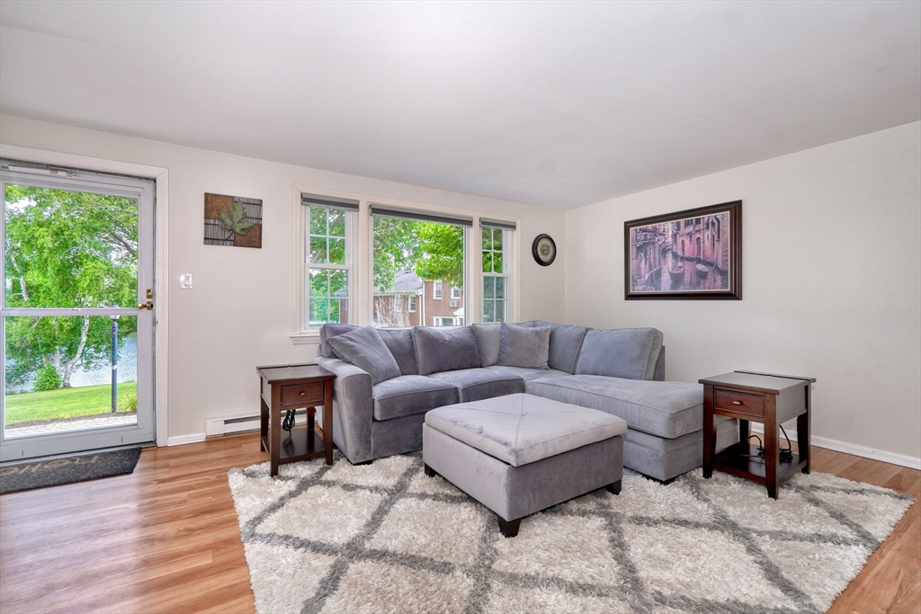 50 Lake St B