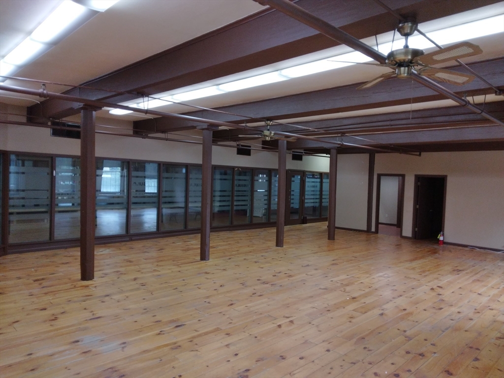 559 Main Street - Rt. 20 unit 204