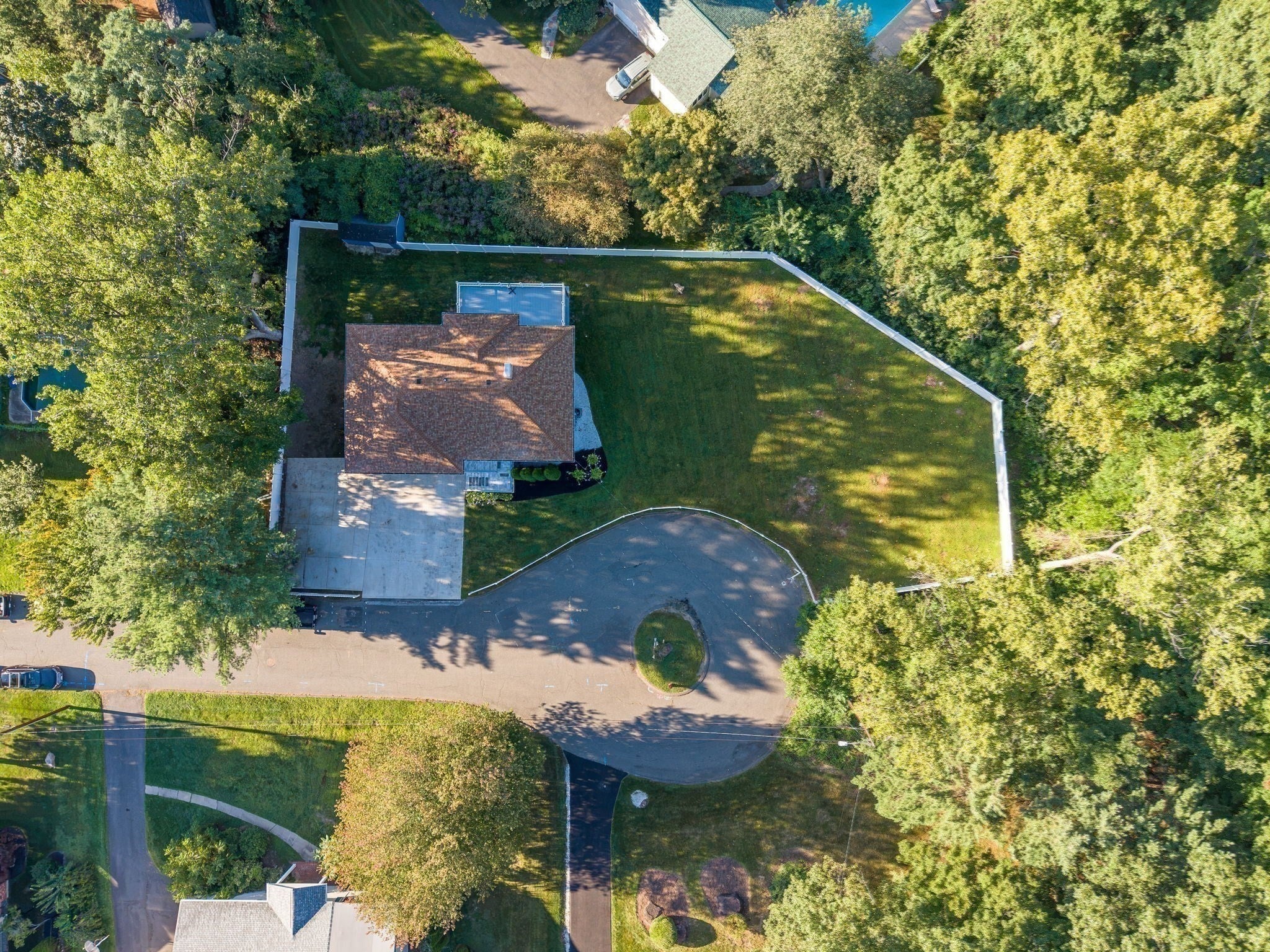 10 Robert Dr, Holyoke, MA, 10 Robert Dr, Holyoke, MA Photo #40