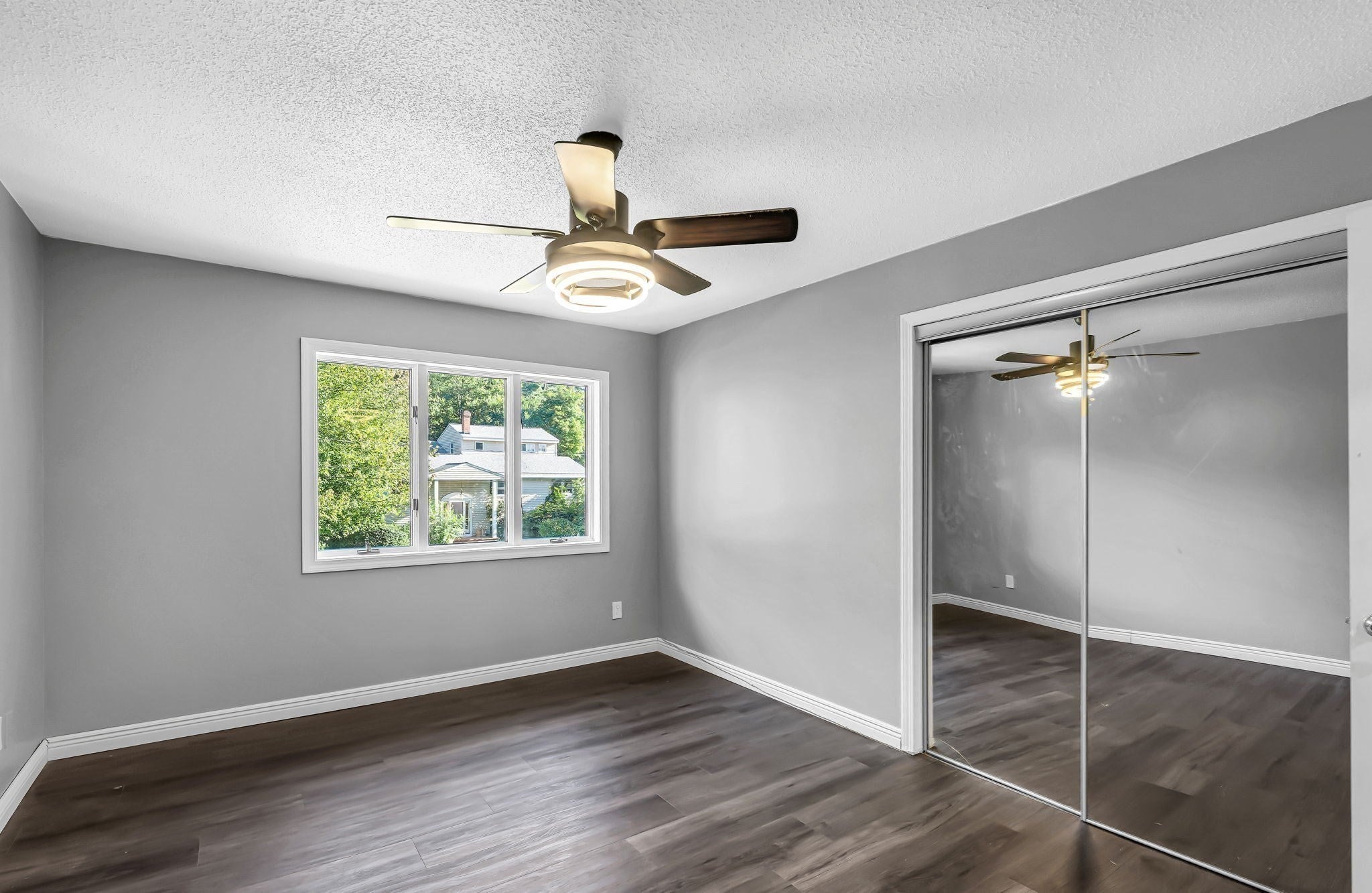 10 Robert Dr, Holyoke, MA, 10 Robert Dr, Holyoke, MA Photo #21