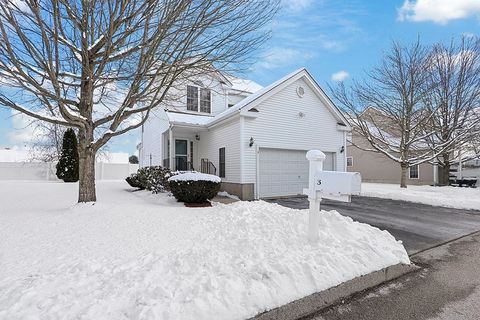 3 Gerry Dr 15 Hudson MA 01749