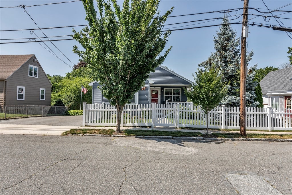 15 Hourihan St, Peabody, MA, 15 Hourihan St, Peabody, MA Photo #29