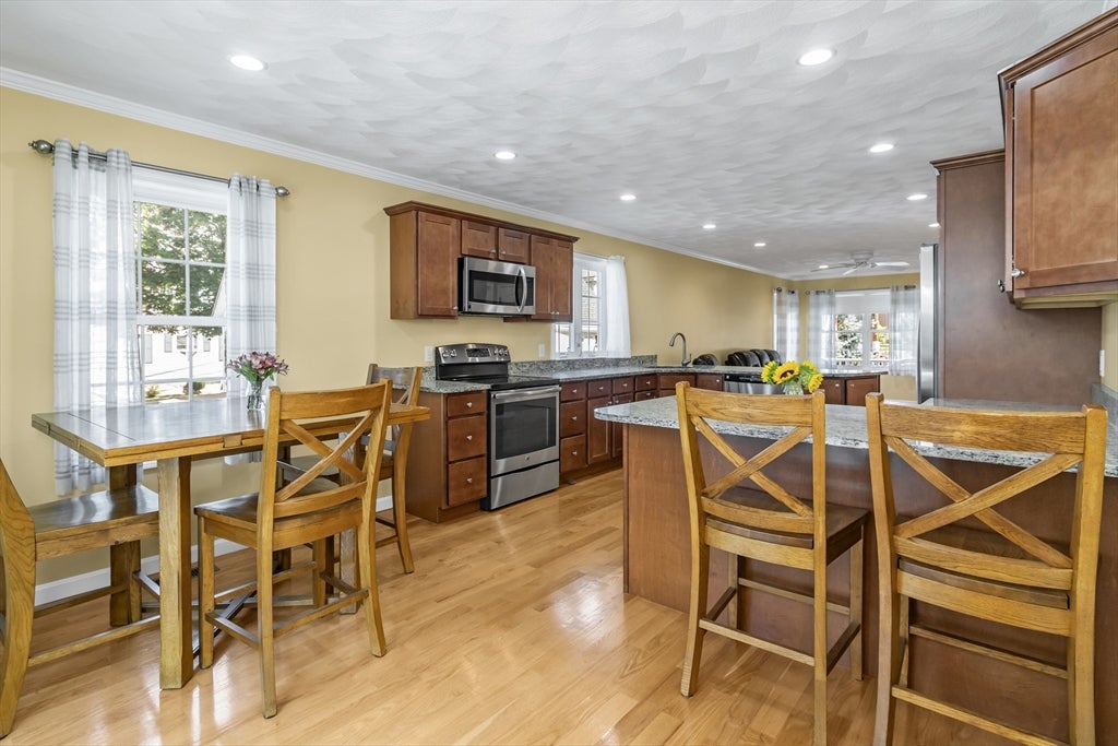 15 Hourihan St, Peabody, MA, 15 Hourihan St, Peabody, MA Photo #10