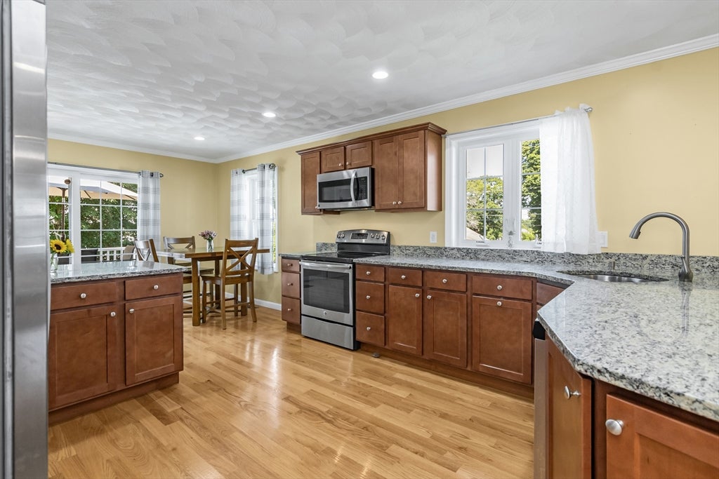 15 Hourihan St, Peabody, MA, 15 Hourihan St, Peabody, MA Photo #6