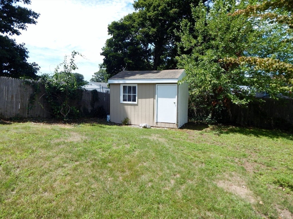 170 Carey Cir, Stoughton, MA Photo #26