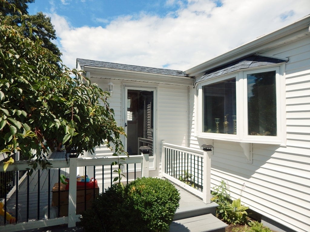 170 Carey Cir, Stoughton, MA Photo #22
