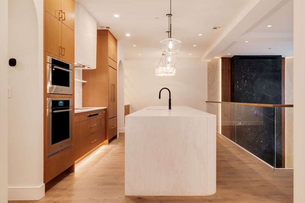 79 Park St #1, Brookline, MA, 79 Park St #1, Brookline, MA Photo #11