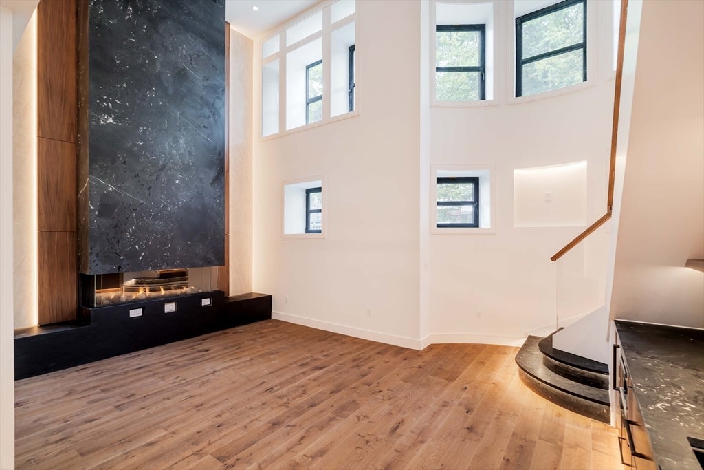 79 Park St #1, Brookline, MA, 79 Park St #1, Brookline, MA Photo #7