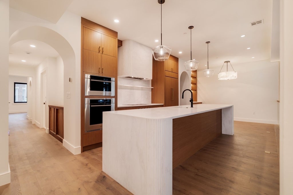 79 Park St #1, Brookline, MA, 79 Park St #1, Brookline, MA Photo #10