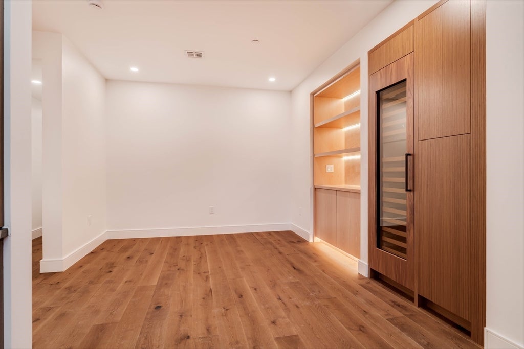 79 Park St 1