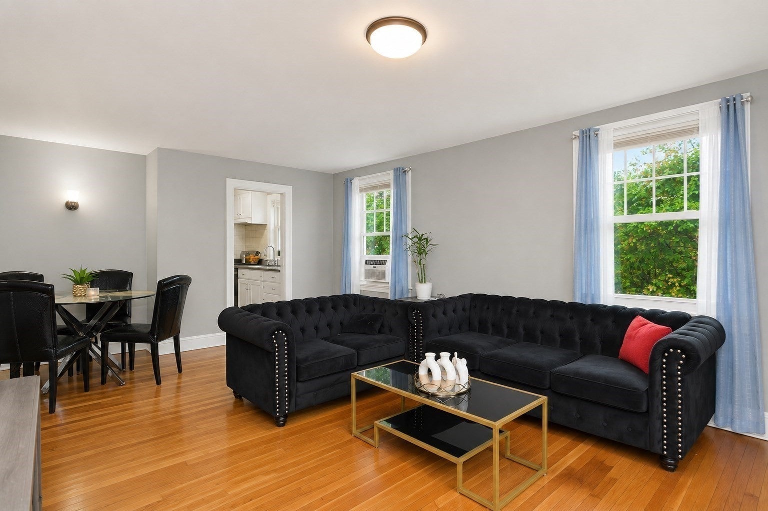 3 Oakwood Ave
