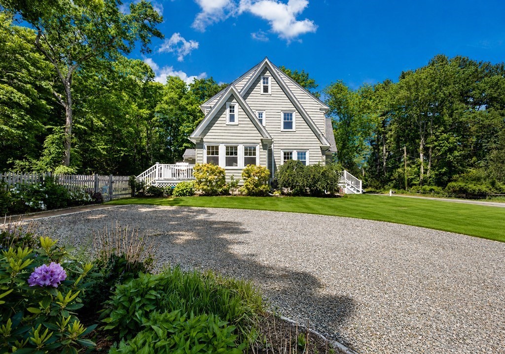 270 Elm St