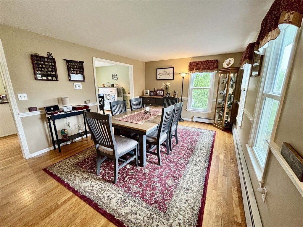 37 Barnes Cir